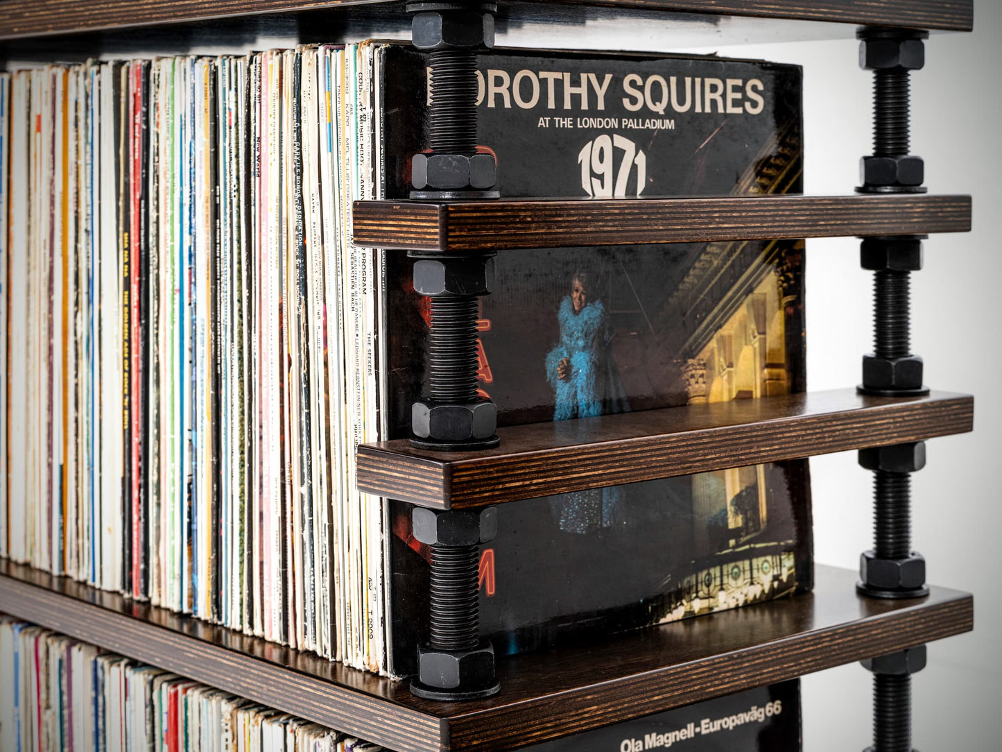Vinyl Record Storage Cabinet & Turntable Stand – Hi-Fi Audio Rack for LPs and audio gear